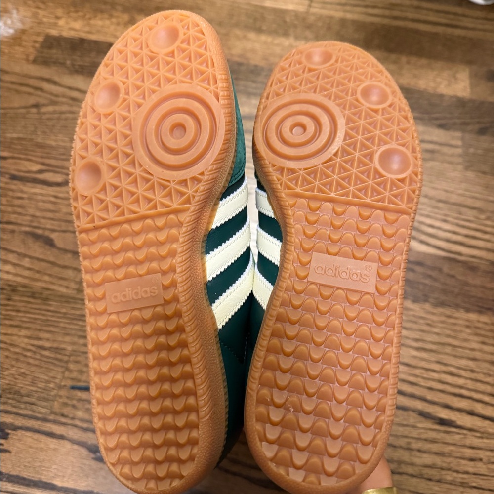 Adidas Samba OG Green and Cream Sneakers - Picture 6 of 6